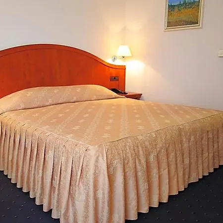 Marija Hotel 4*