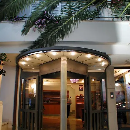 Hotel Marija 4*