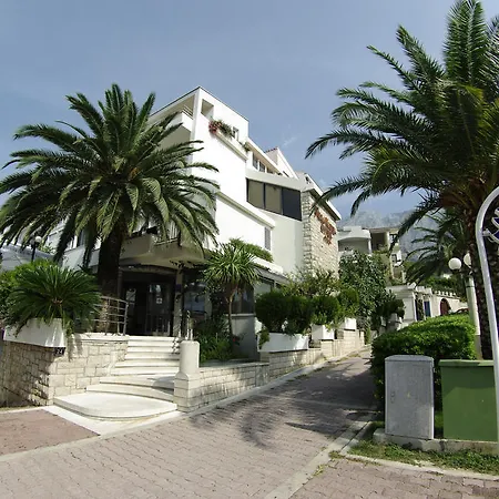 Hotel Marija 4*