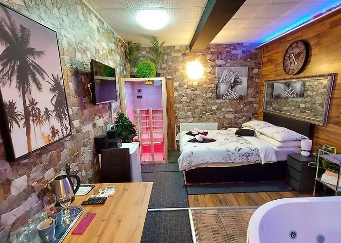 Hotel Marija 4*