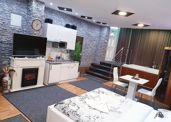 Marija Hotel 4*
